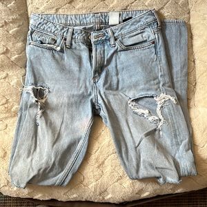 Major distressed denim H&M